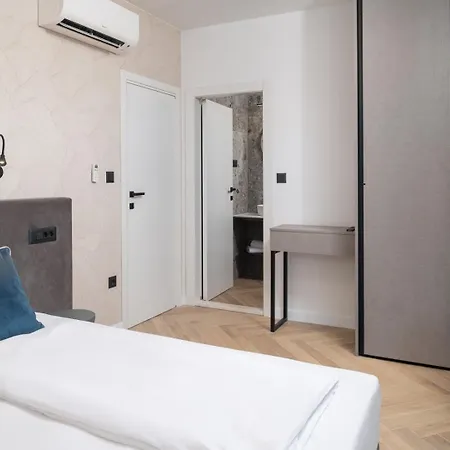 Luxury David's - Two Heated Pool Вилла